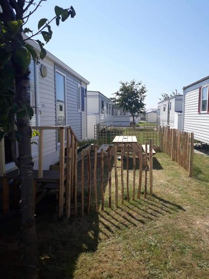Stacaravan 4Pers In Bredene Met Eigen Tuintje 2449 מראה חיצוני תמונה