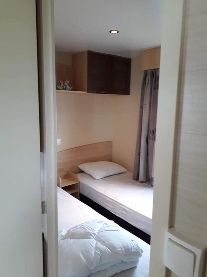 Stacaravan 4Pers In Bredene Met Eigen Tuintje 2449 מראה חיצוני תמונה